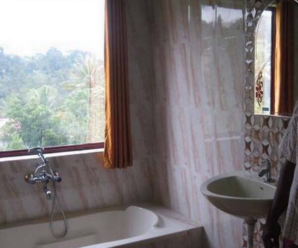 Panthalams Homestay, Thekkady 5